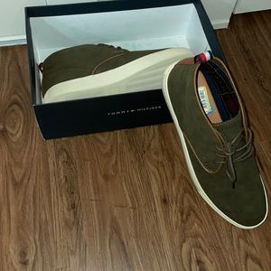 BRAND NEW MINT GREEN MENS SHOE